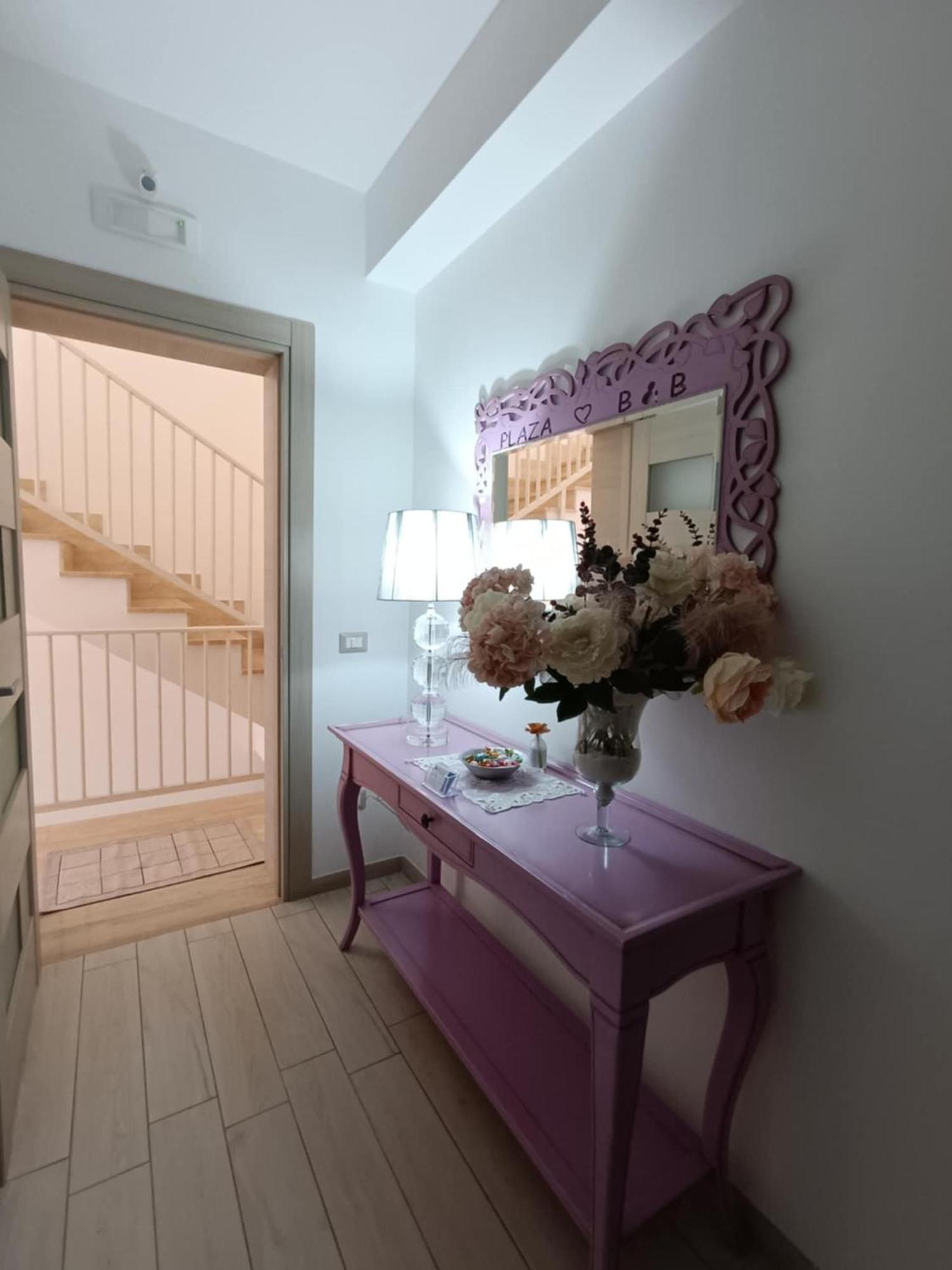 B&B Plaza LMP Eksteriør billede